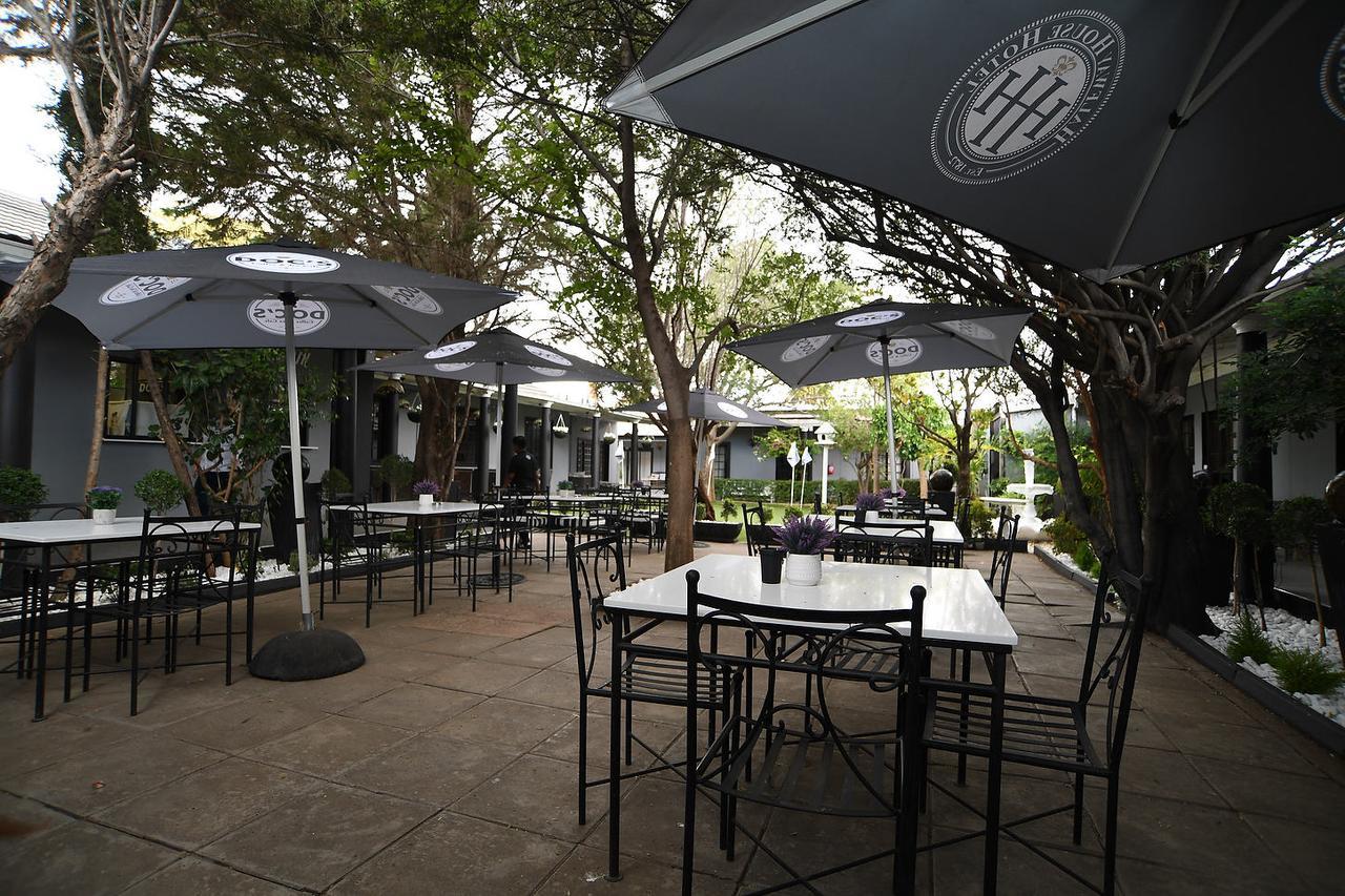 Halfway House Hotel Kimberley Exterior photo